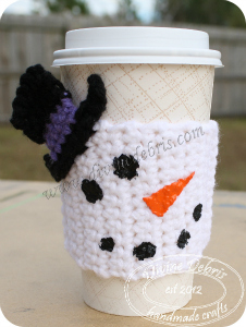 Snowman mug cozy by DivineDebris.com