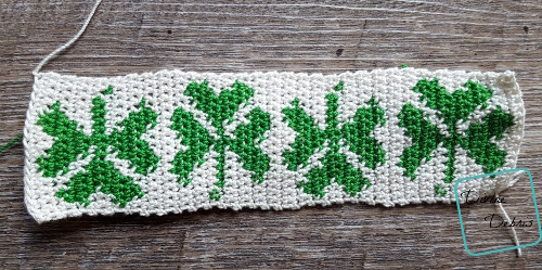 Shamrock Bracelet free crochet pattern by DivineDebris.com