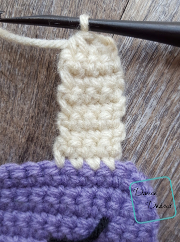 Carrot Belly Bunny Ami crochet pattern by DivineDebris.com