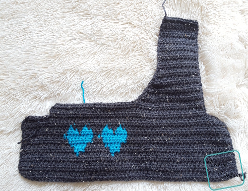 Heidi Hearts Vest free crochet pattern by DivineDebris.com
