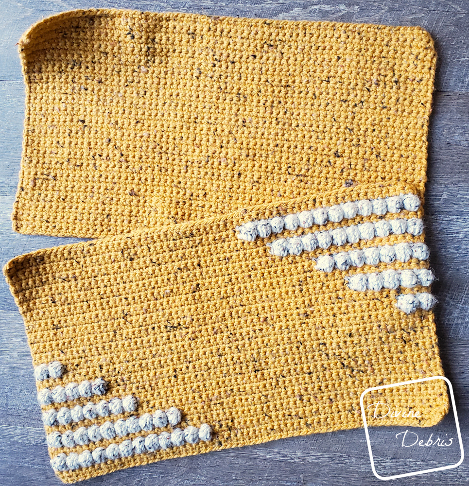 Learn to make the fun and squishy bulky weight yarn pillow, the Charismatic Pillow, from a free crochet pattern by DivineDebris.com