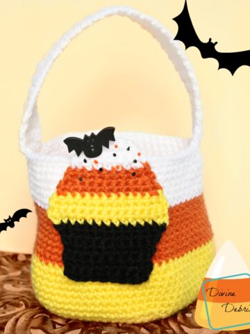 Candy Corn Bag crochet pattern by DivineDebris.com