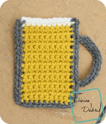Mug of Beer free crochet applique by DivineDebris.com