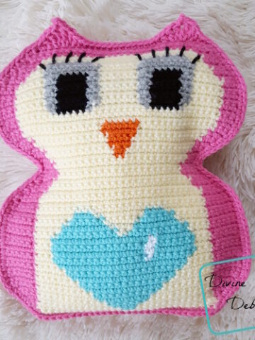 Heart Belly Owl Ami free crochet pattern by DivineDebris.com