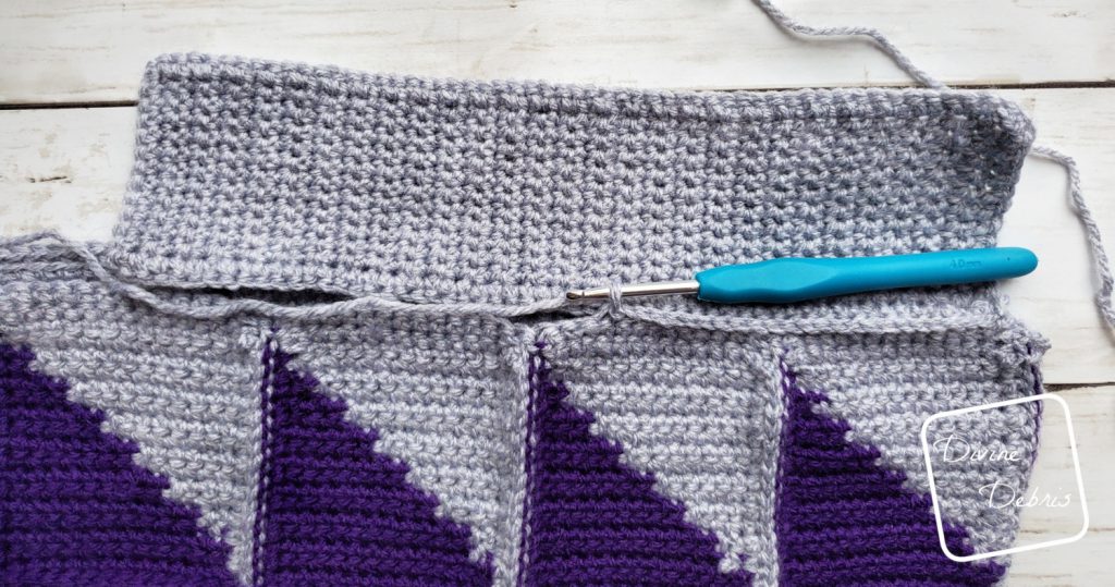Divine Diamonds Bag: Base securing close up
