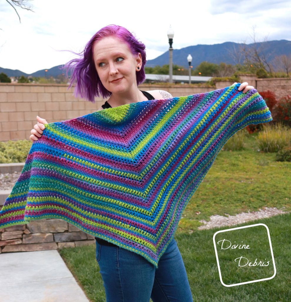 Whitney Shawl free crochet pattern by DivineDebris.com 